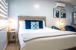 Cozy Beachside Boutique Hotel with kitchen - Image 3