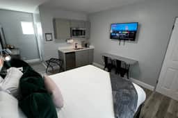 Stylish Boutique Hotel - Queen suite - Oceano Suites