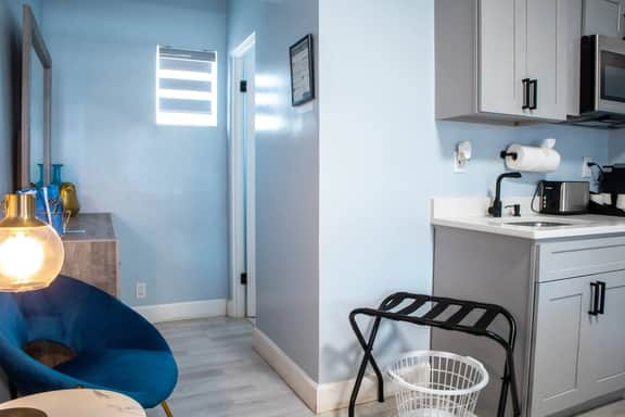 Cozy Beachside Boutique Hotel with kitchen
