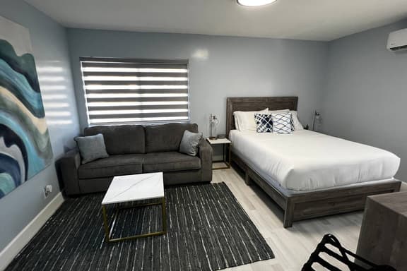 Cozy Beachside Boutique Hotel - by Oceano Suites